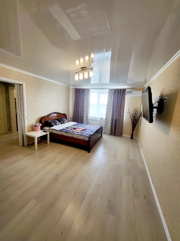 Уютная квартира в центре города с видом на Волгу