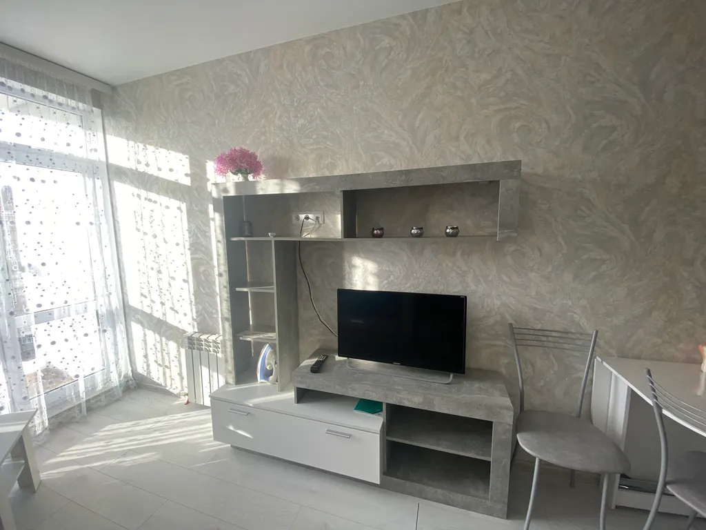 Студия с видом на море