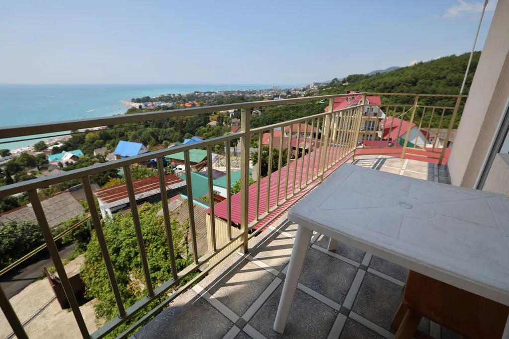 Квартира Квартира Четырехместный номер с доп. местом с балконом и видом на море — Лазаревское