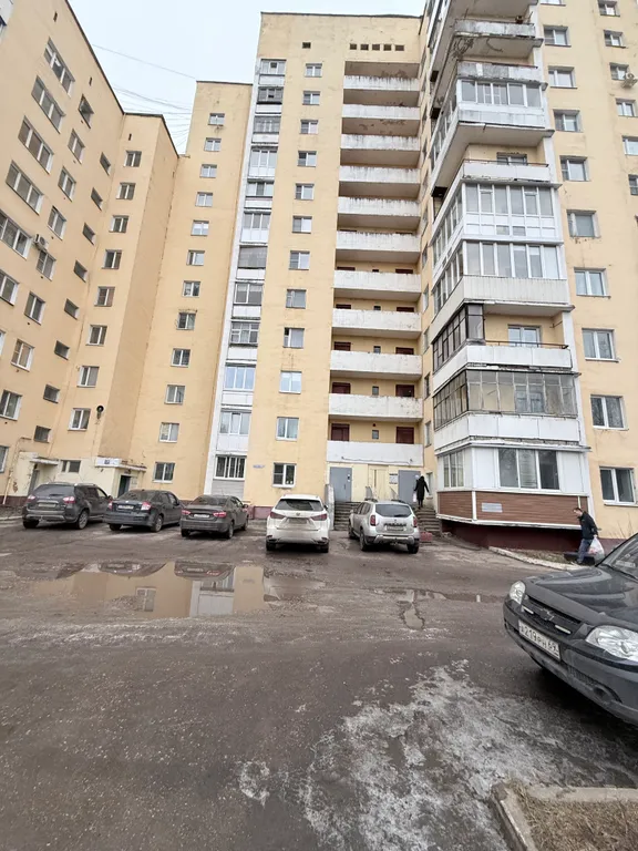 Двухкомнатная квартира рядом с набережной Волги