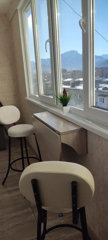 Уютная, чистая квартира с видом на горы