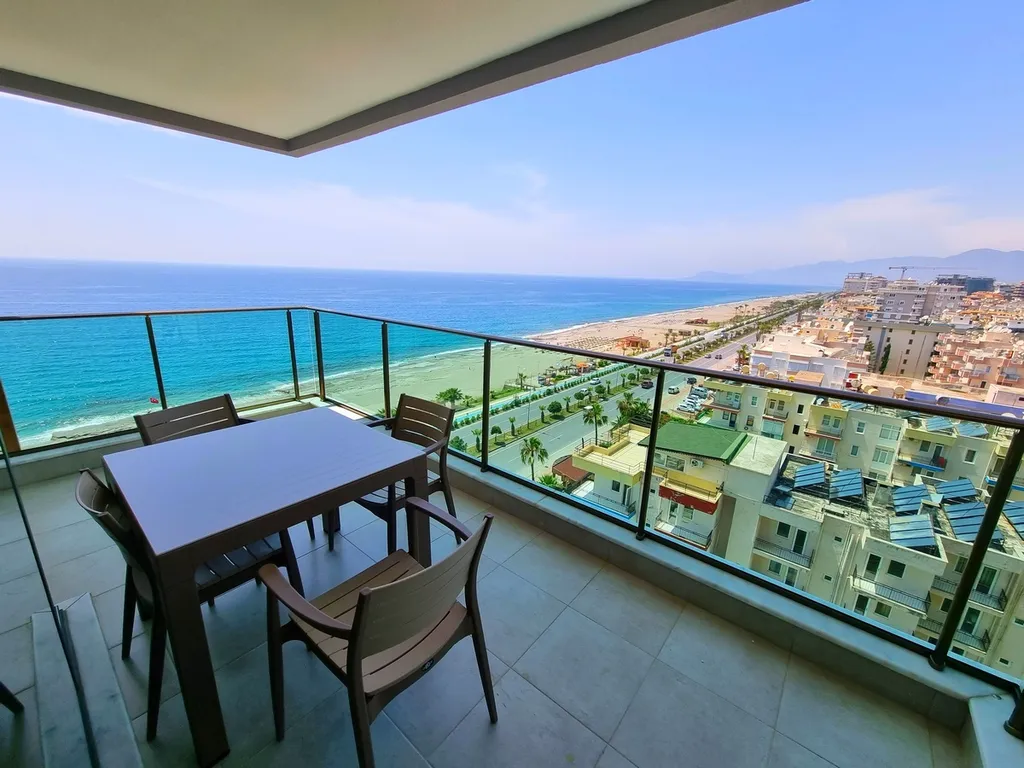 Квартира с панорамным видом на море — аренда посуточно в Аланья