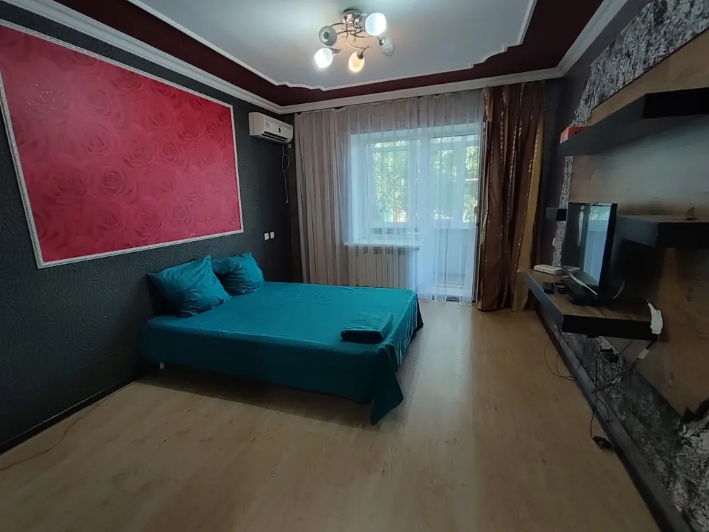 Квартира рядом с М4, 2 комнаты — аренда посуточно в Шахты