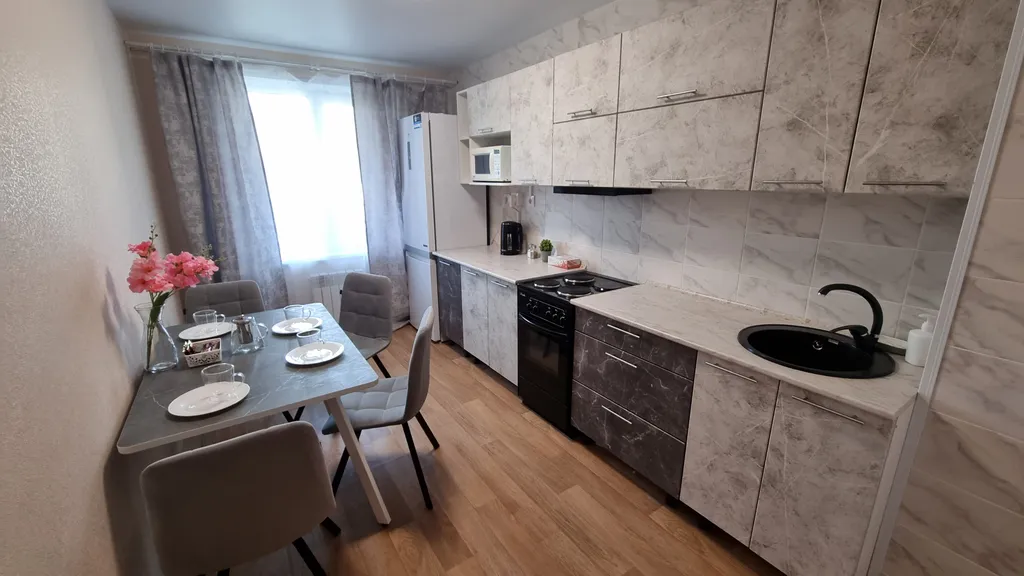 Просторная 3-к квартира в Снеговой Пади