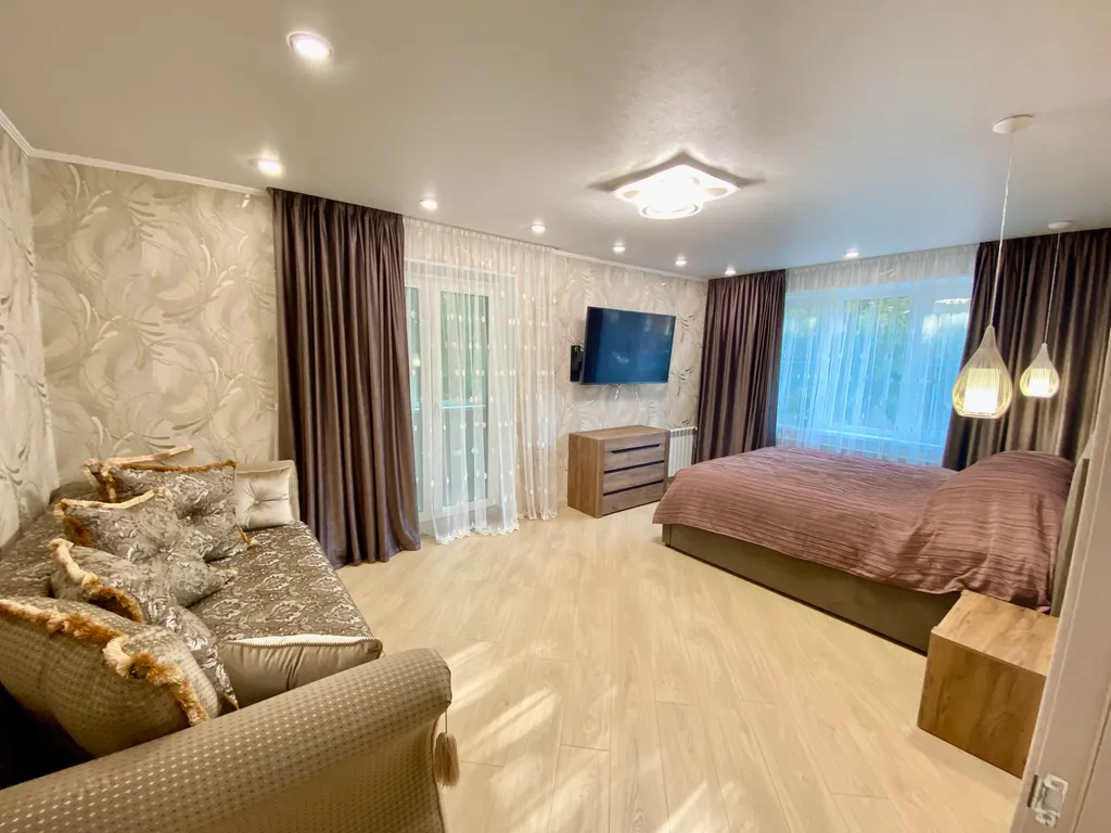 Квартира Квартира в центре — Тихвин