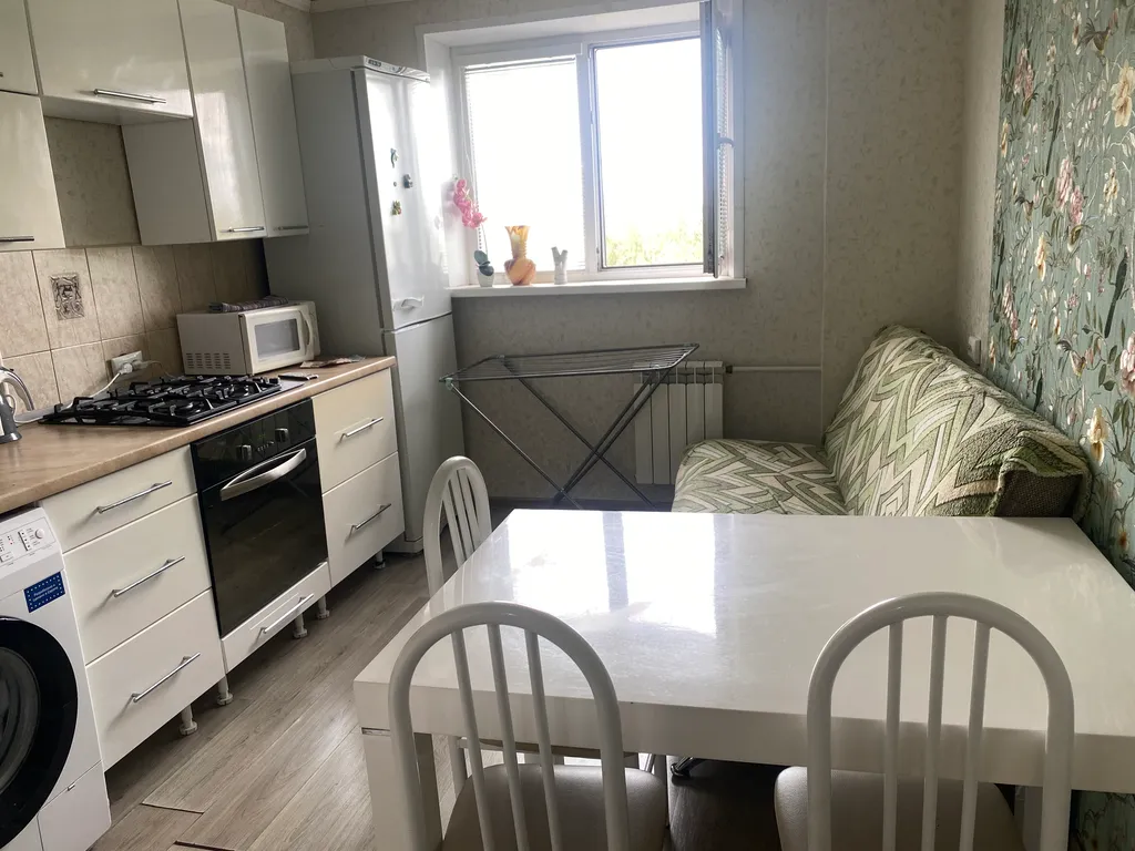 Уютная квартира около театра Нур