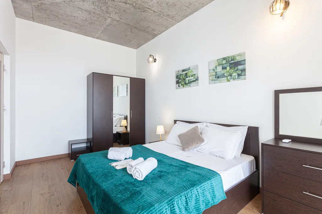 Просторная квартира в самом центре Еревана с балконом