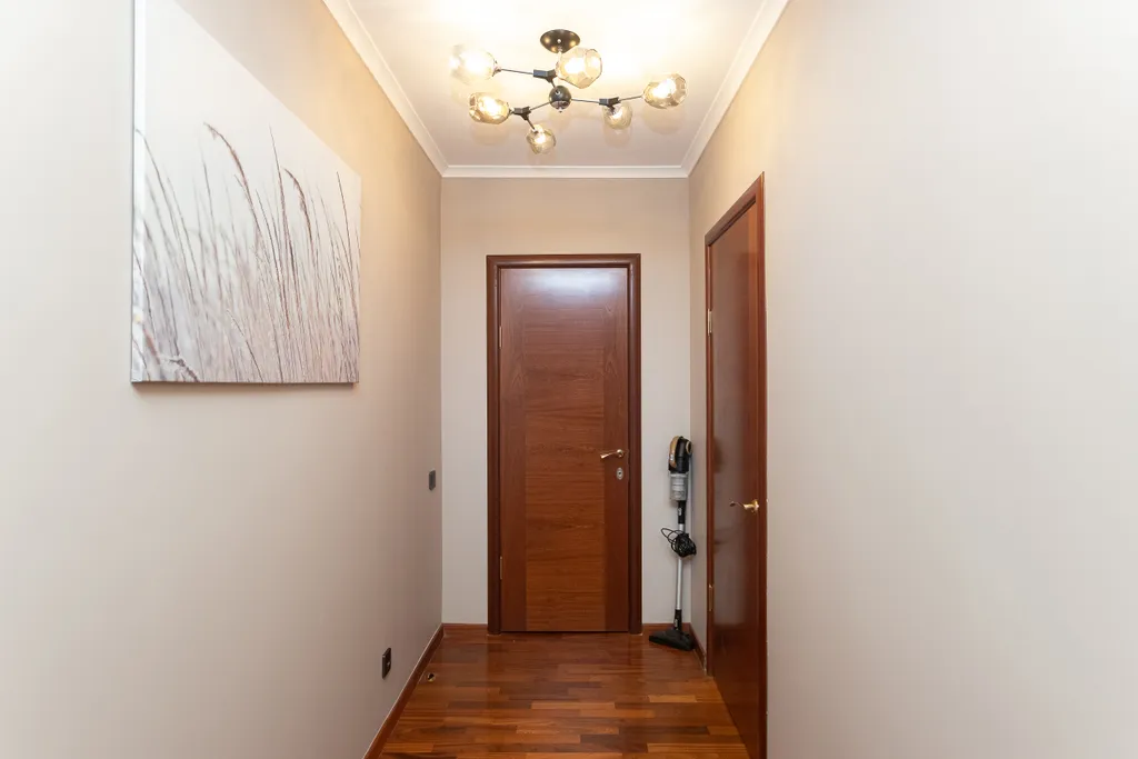 Квартира 3-комнатные апартаменты в центре — Зеленоградск