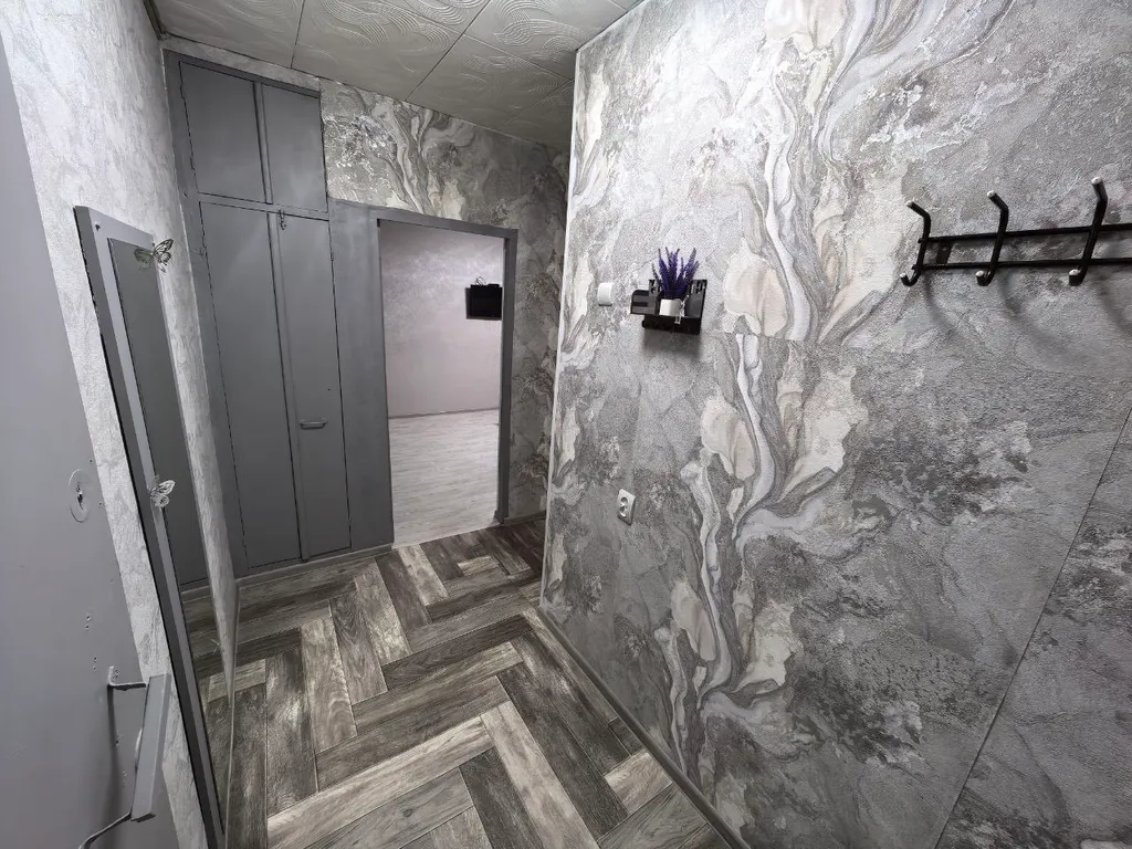 Квартира с дизайнерским ремонтом рядом с набережной Ангарска