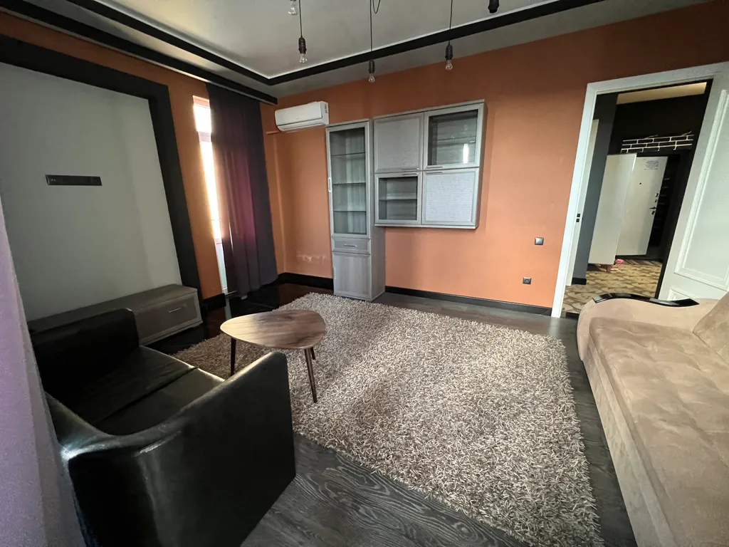 Квартира 2-комнатная Квартира — Махачкала