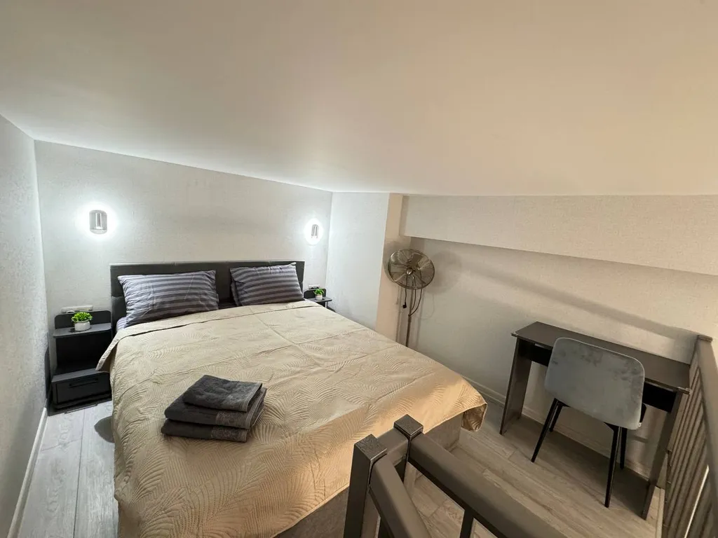 Квартира Стильная студия двухуровневая в центре города — аренда посуточно в Жуковский