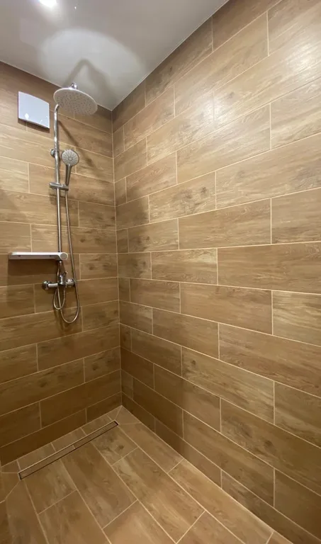 Кварира дизайнерская двухкомнатная с выездом на косу