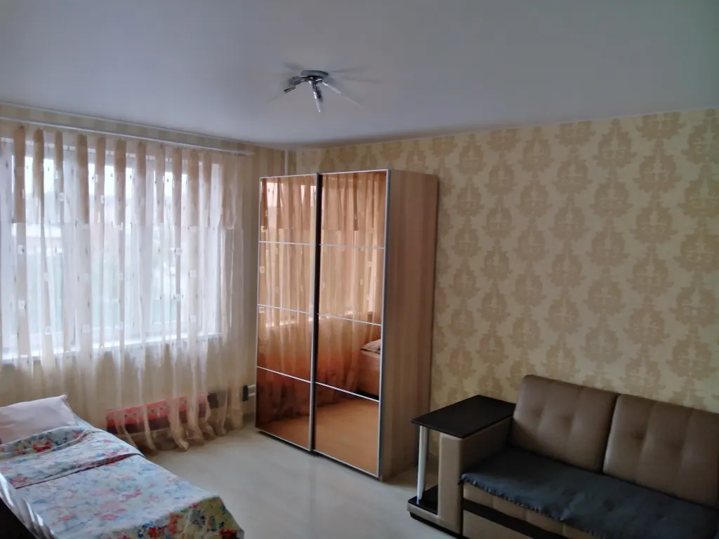 2-комнатная Квартира — аренда посуточно в Троицк