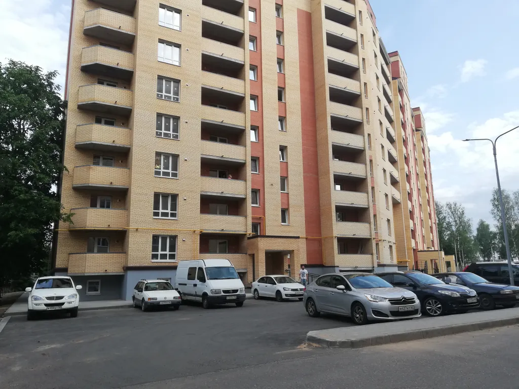 Апартаменты у Мирожского монастыря