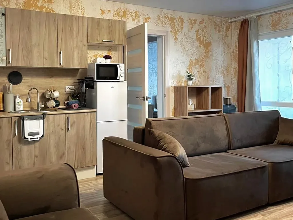 2-комнатный дом с бассейном с видом на Азовское море Абрикос