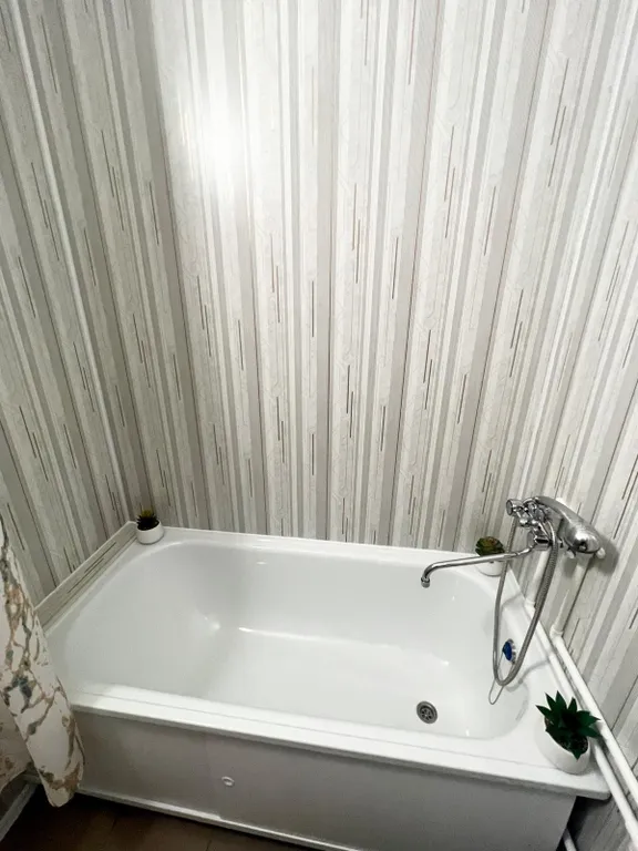 Однокомнатная квартира возле ТРЦ Аура