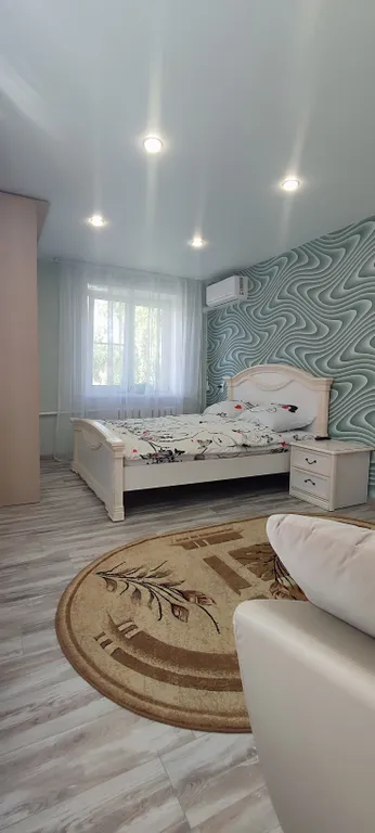 Уютная квартира — аренда посуточно в Торжок