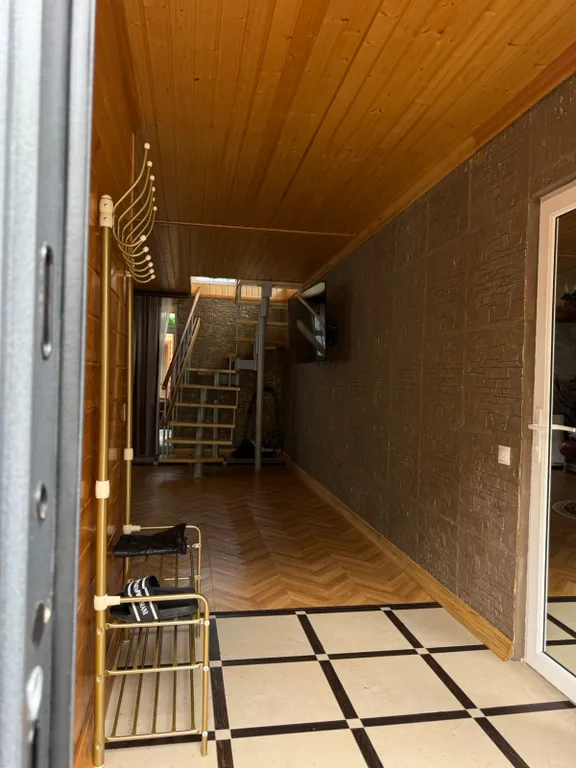 Коттедж с бассейном и парной и видом на Сулакский каньон