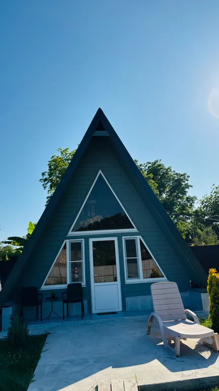 Дом-шалаш с собственной кухней Лдзаа