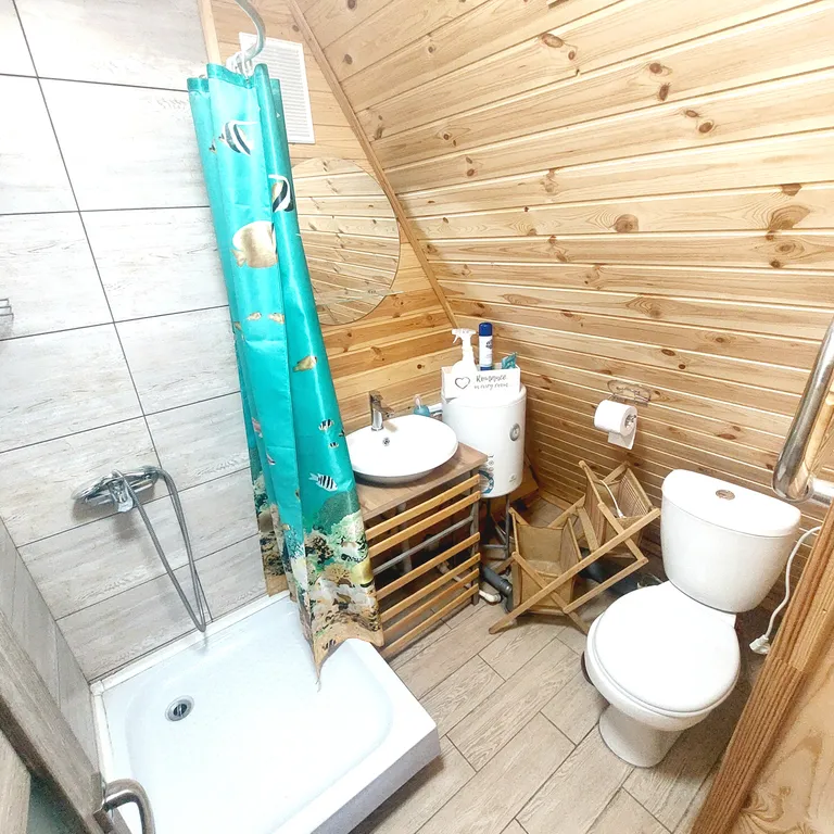 Домик а-фрейм на Марсе