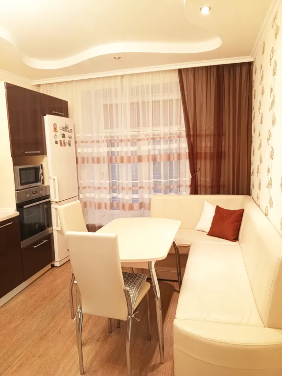 Квартира Просторная квартира — Тюмень