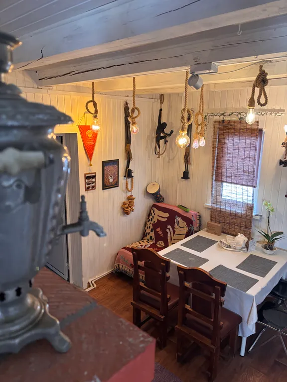 Комната для друзей, или подруг