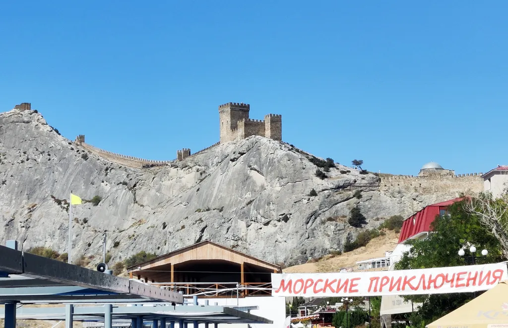 Апартаменты в Atlas Apart-Hotel SPA, вид на море и 4 бассейна