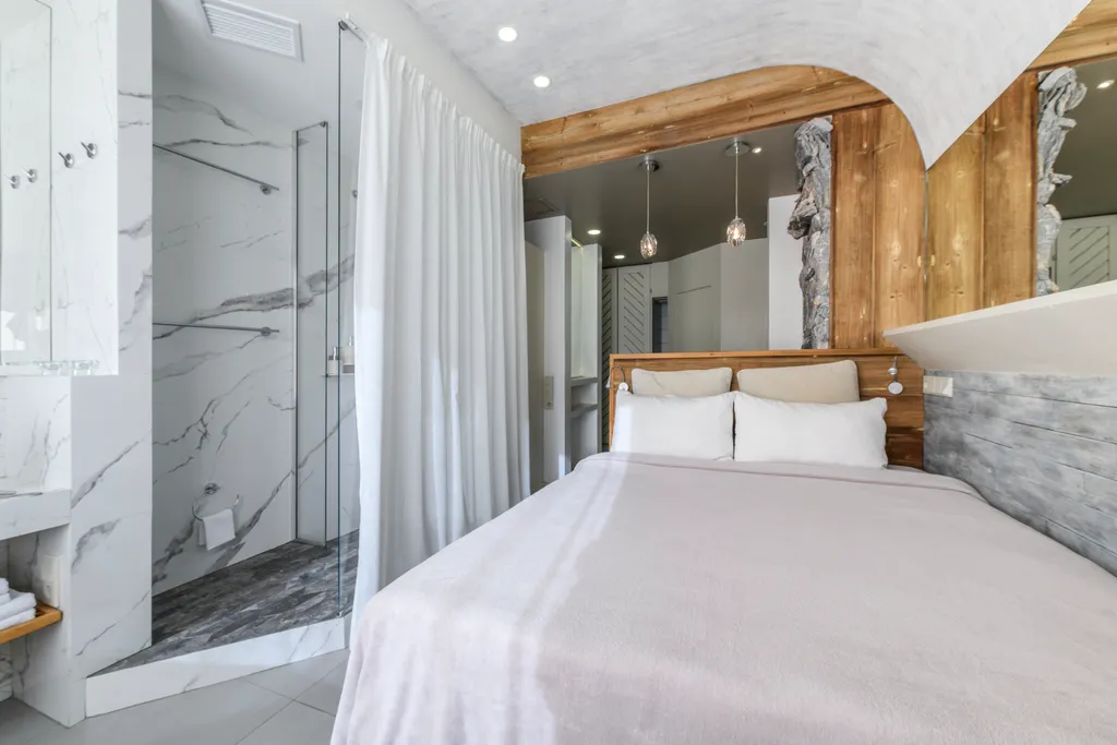 ЛАЙТ БЛЮ ДИЗАЙН-СТУДИЯ | 30 м² | Уют в стиле ростик с горным пейзажем!