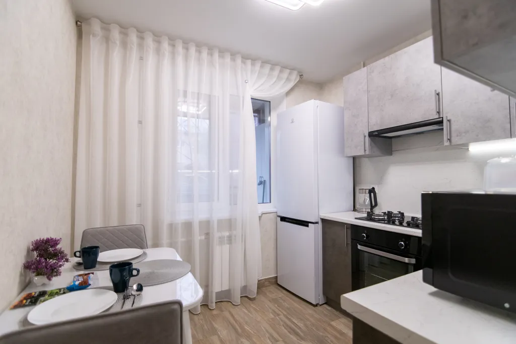 Апартамент с новым ремонтом в отличном районе