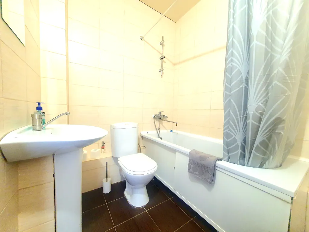 Отличная квартира на Счастливой