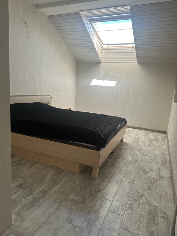 Уютная двухуровневая квартира у моря