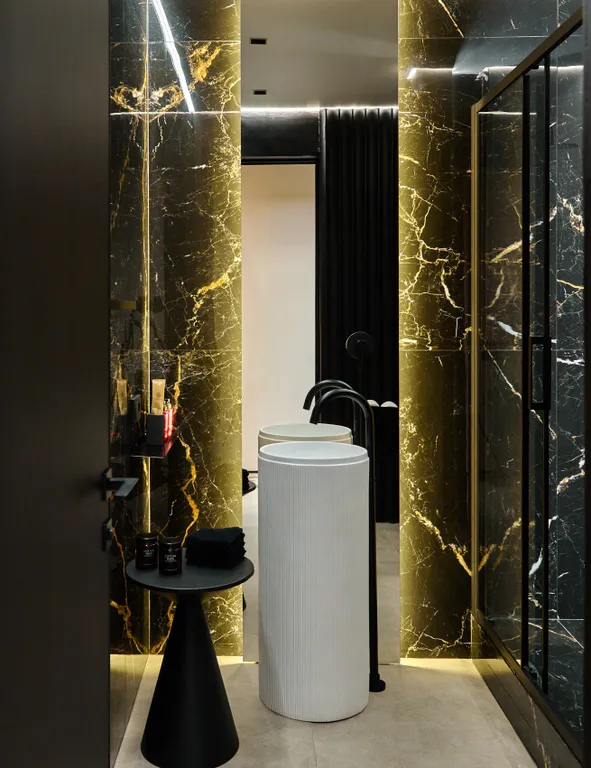 Новогодние дизайнерские апартаменты в центре Ижевска