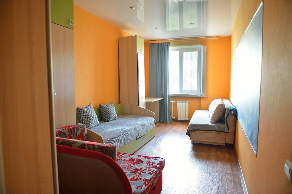 2-комнатная квартира у ТРЦ Мега в центре города