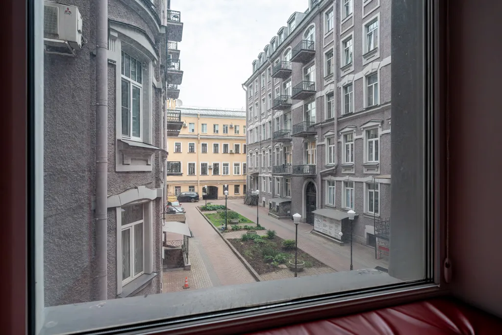 Роскошная квартира с джакузи на Невском в самом сердце города