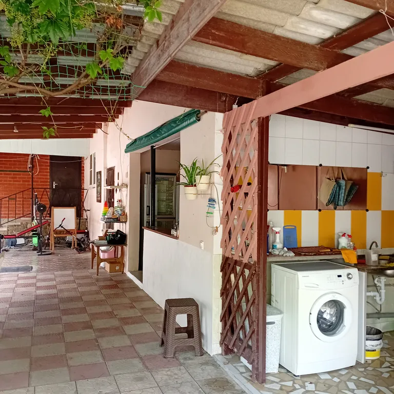 5-местный номер со своей ванной комнатой