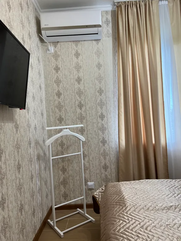 Двухкомнатный четырёхместный номер комфорт в домике