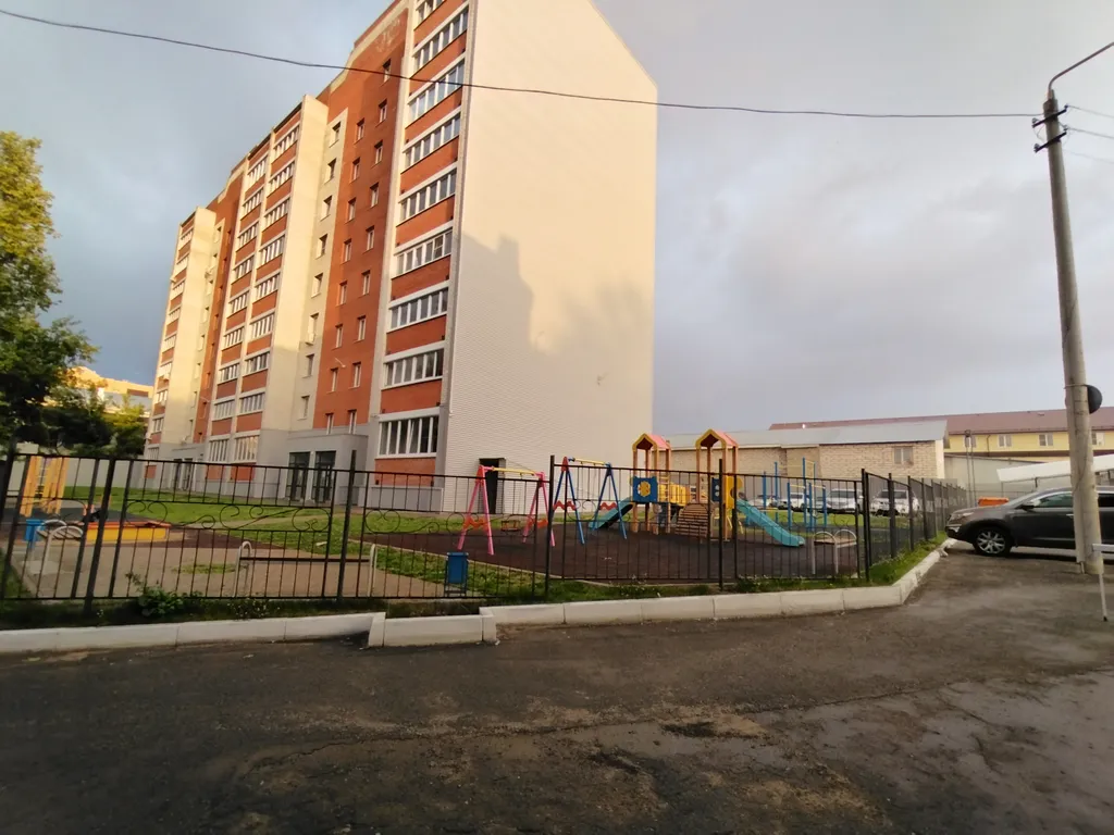 Просторная однушка в Зареченском районе