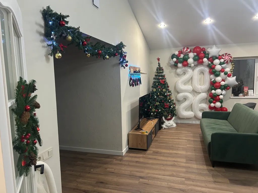 Эко-дом у озера с чаном, сауной и бильярдом