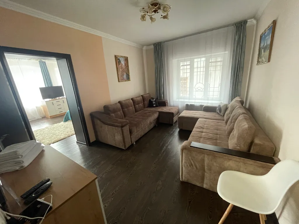 Уютная 2-я квартира в гостевом доме в самом центре