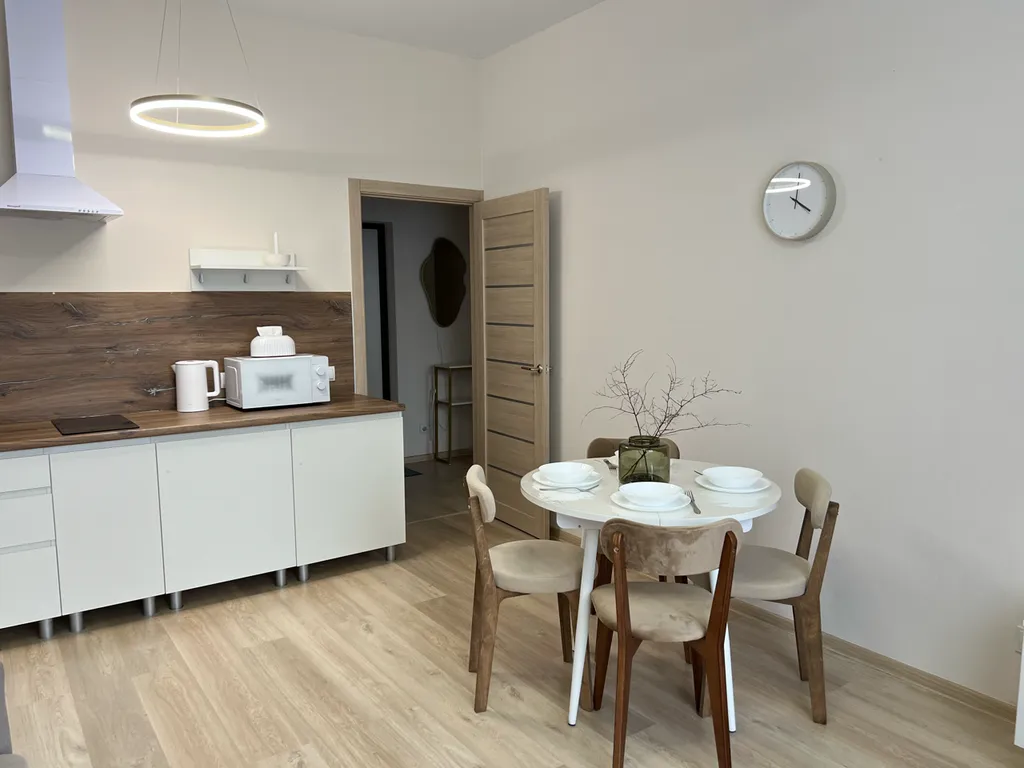 Стильные однокомнатные апартаменты в тихом районе