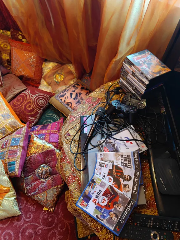 Дом с прудом