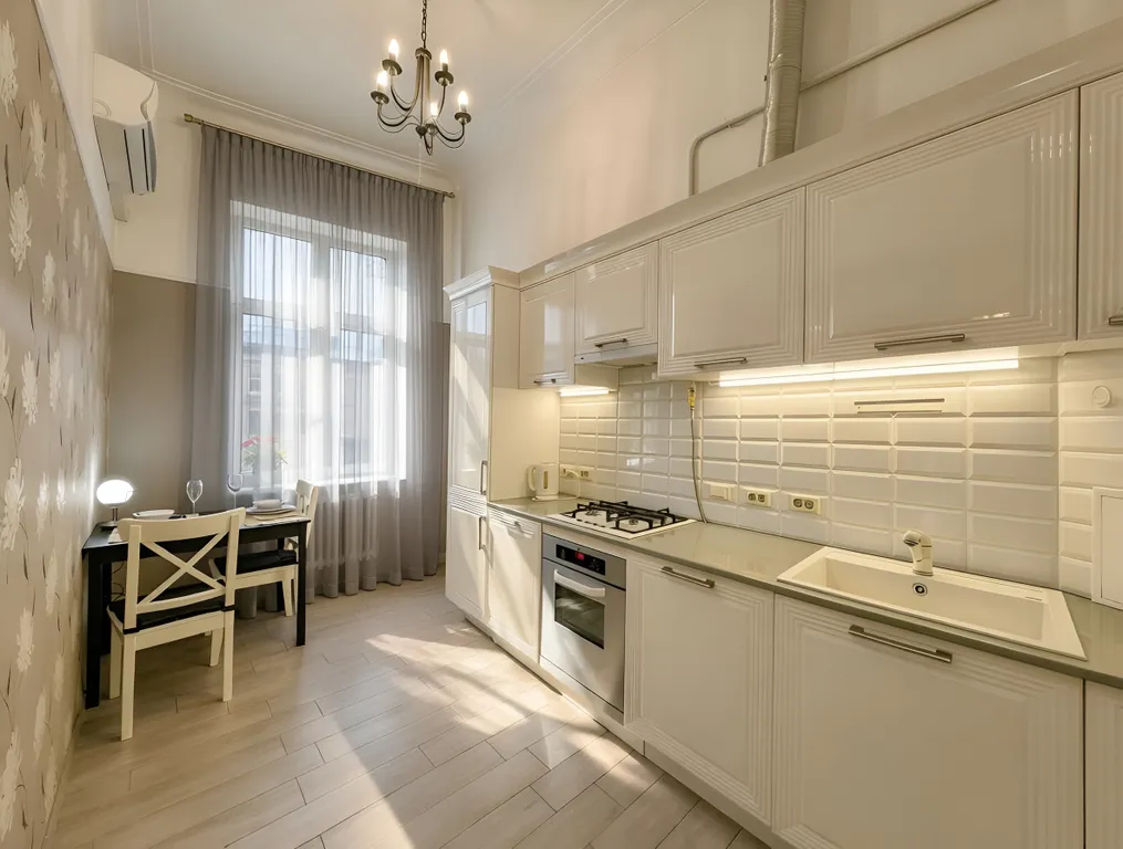 Квартира Патриаршие пруды: Элитная квартира с видом и дизайнерским интерьером — Москва