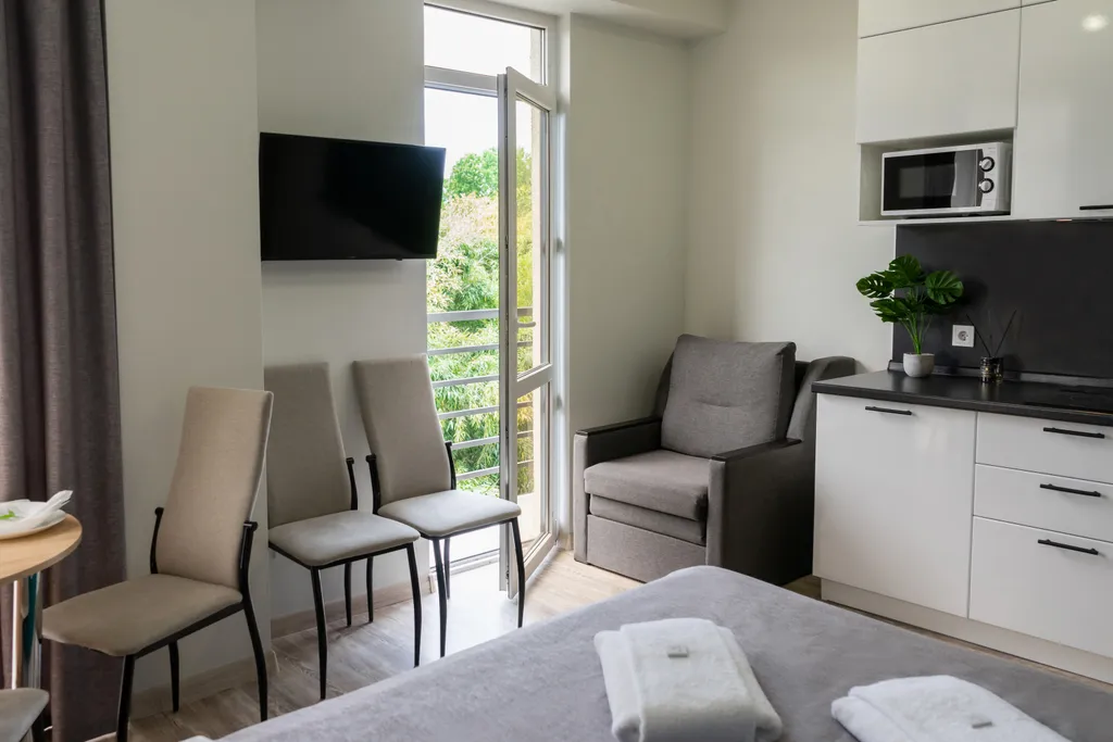 Стильная студия с видом на бамбуковую рощу в ЖК Сорренто Парк