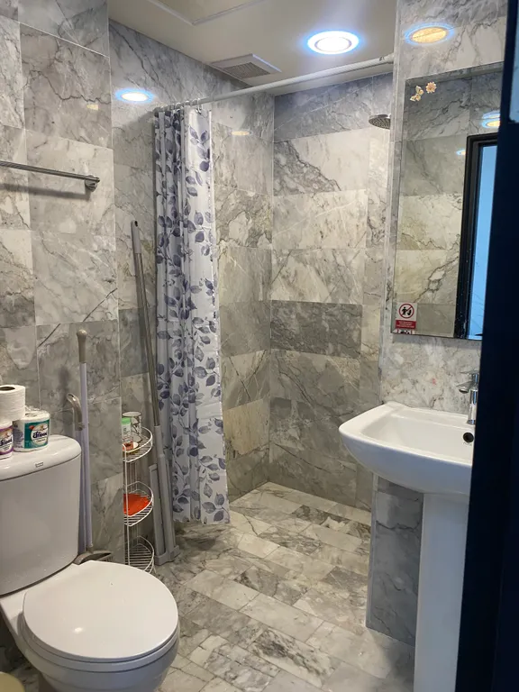 Светлая и комфортная квартира рядом с пляжем