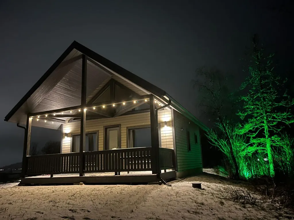 Дом с видом на озеро