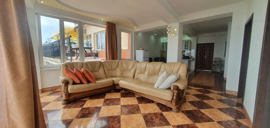 Квартира в 50 метрах от моря