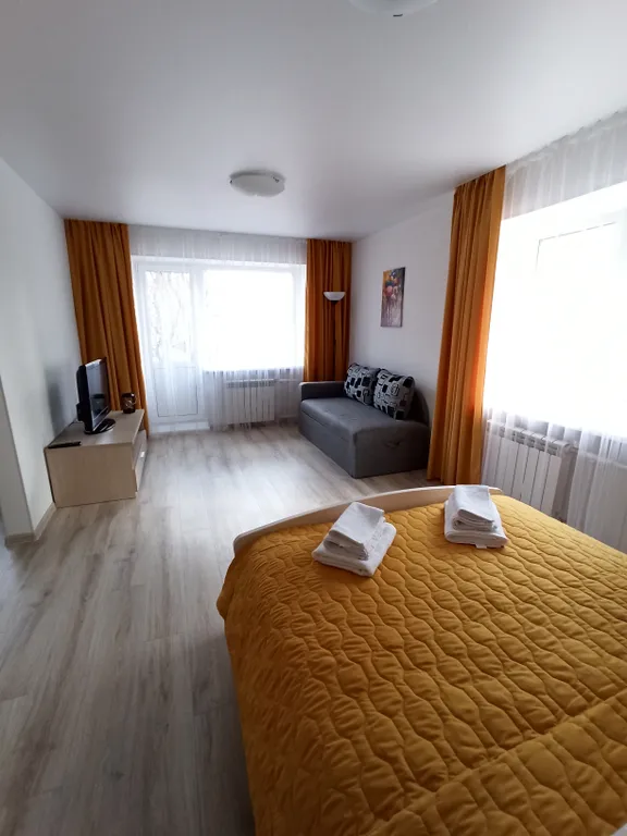 Светлая, уютная квартира на площади Победы