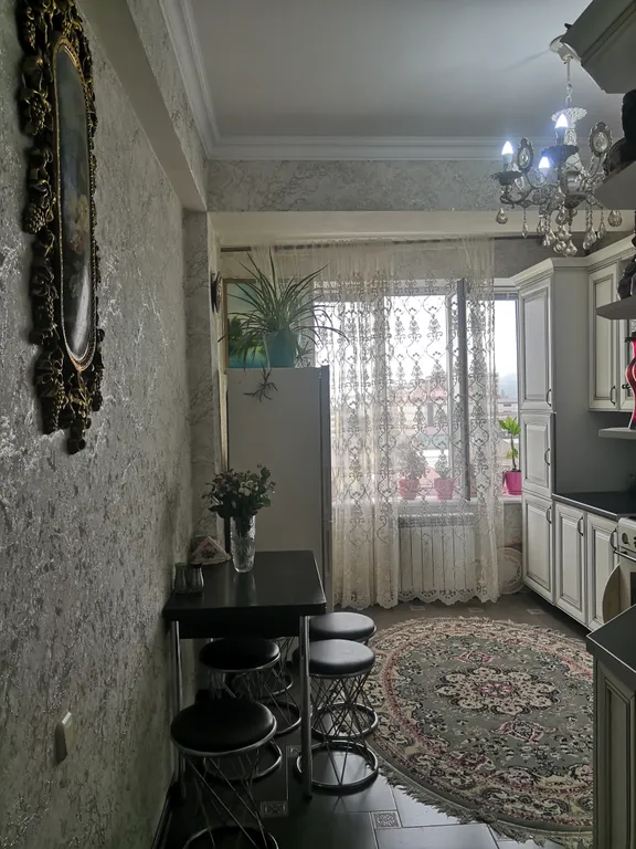Квартира Квартира Уютная,, просторная квaртиpа в центре города — Дербент