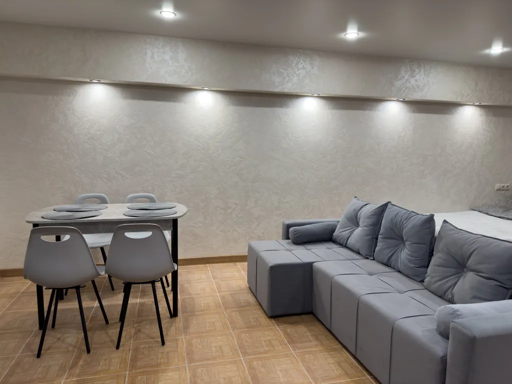 Уютная студия с парковкой в шаговой доступности от городского парка