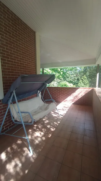 Весь первый уютный этаж с видом на природу